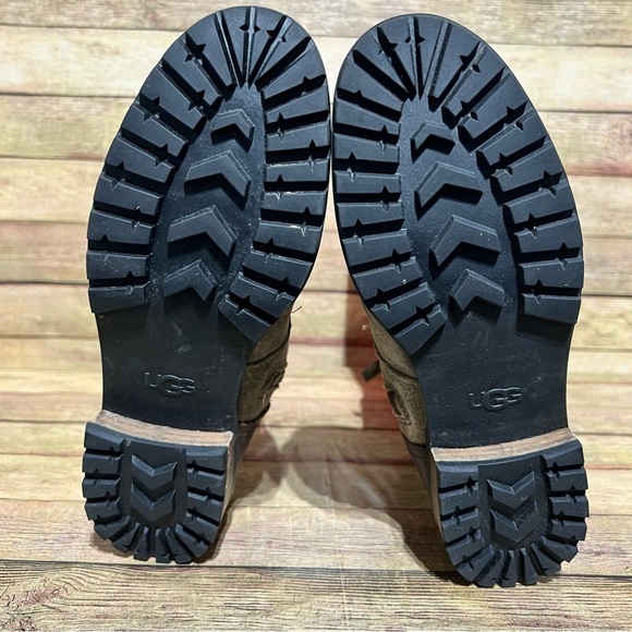 Ugg Kilmer Boots - Picture 10 of 11